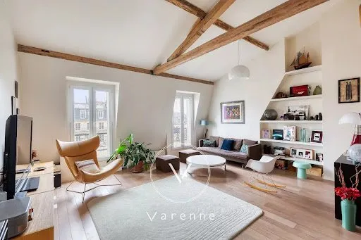 Appartement 6 pièces 153 m²