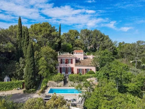 A vendre - Maison Bourgeoise du XIXème siècle - Aix-en-Provence - Vue Sainte Victoire