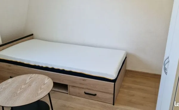 Studio rénové meublé pour étudiant 17m²