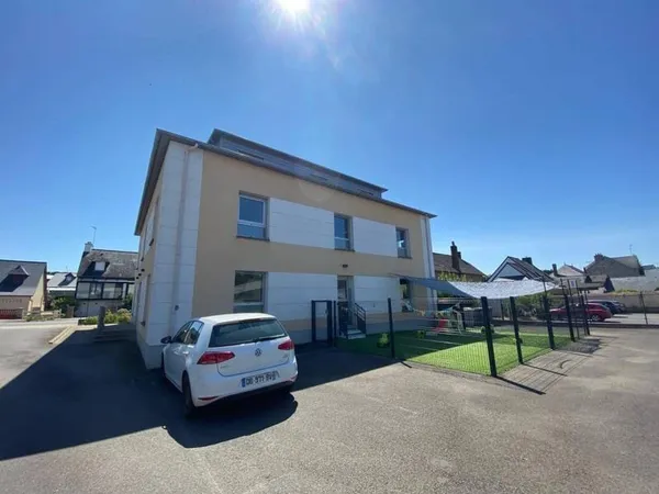 Bureaux 298 m²