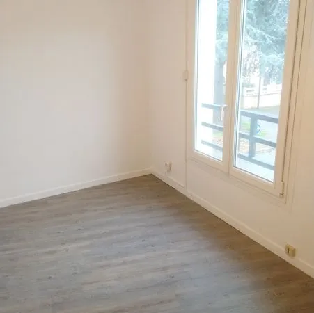 Studio 25m² à Jouy-le-Moutier