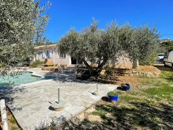 Maison de 6 pièces de 160 m² à Tavernes