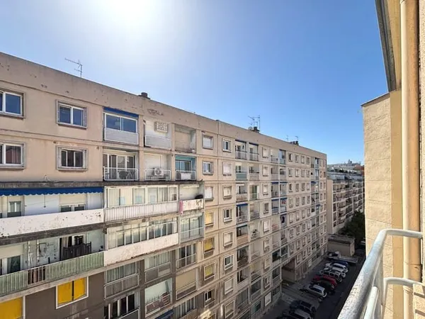 Marseille 5ème proche Timone et Conception, idéal investisse