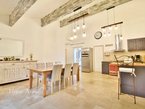 Maison à vendre 4 pièces MOURIES (13)