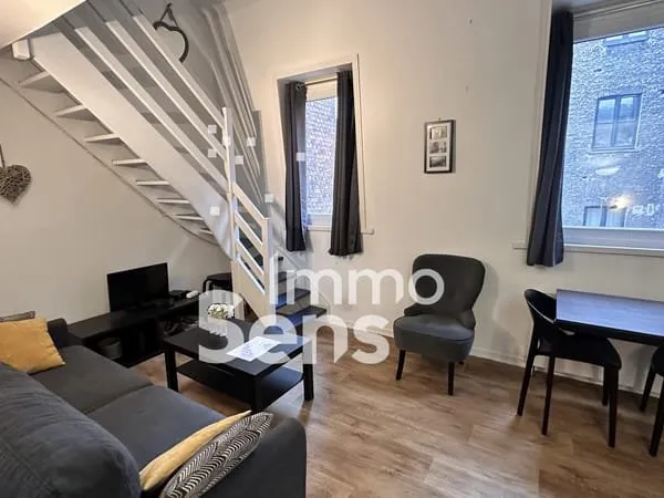 TYPE 1BIS AVEC MEZZANINE - VIEUX-LILLE