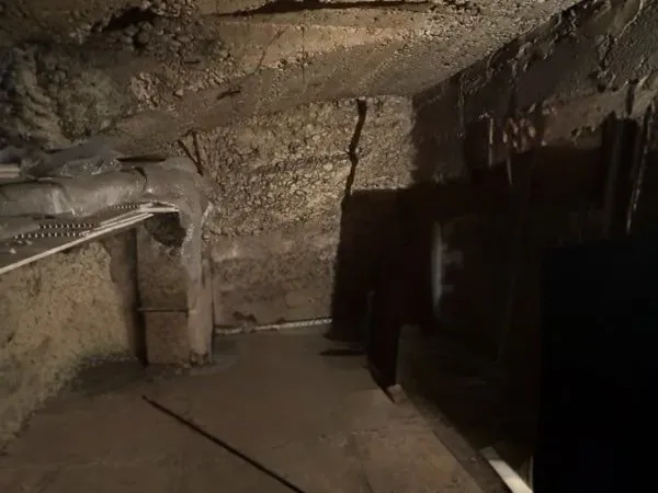 À louer - Grande cave saine et sécurisée à Lyon 8 (Rue Villon)