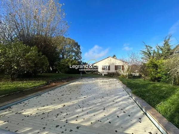 Maison 8 pièces 200 m²