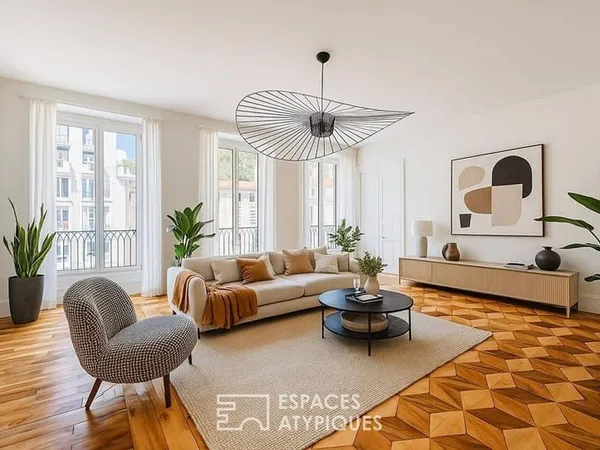 Appartement 6 pièces 196 m²