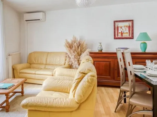 *Aude Narbonne Appartement P2/3 61 m2 Centre ville
