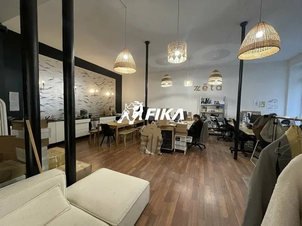 Bureaux 170 m²