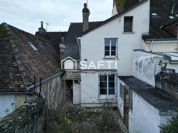 Maison de ville 98 m² - 3 chambres - Centre-ville de Mamers