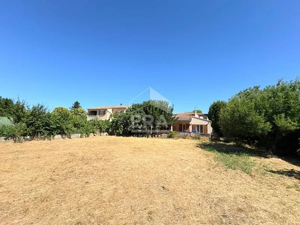 A VENDRE 13860 PEYROLLES EN PROVENCE MAISON PLAIN PIED TYPE 4 PIECES D'ENVIRON 118M² AVEC GARAGE ET 