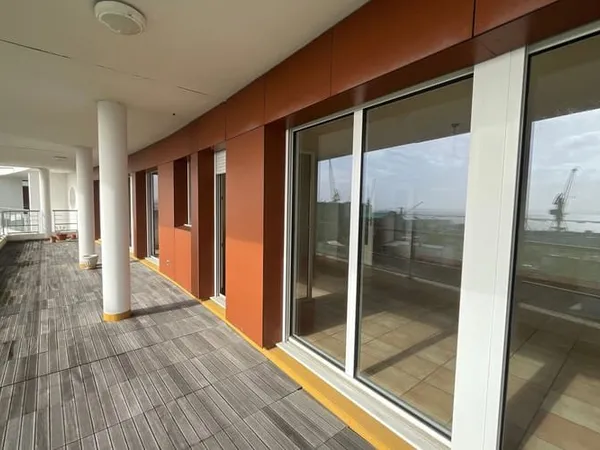 Appartement 3 pièces 118 m²