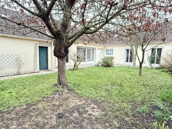 Maison Maurepas 5 pièce(s) 121.93 m2