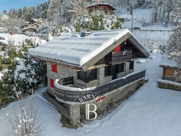 MEGÈVE - CENTRE-VILLAGE - CHALET HENRI-JACQUES LE MÊME - VUE DÉGAGÉE