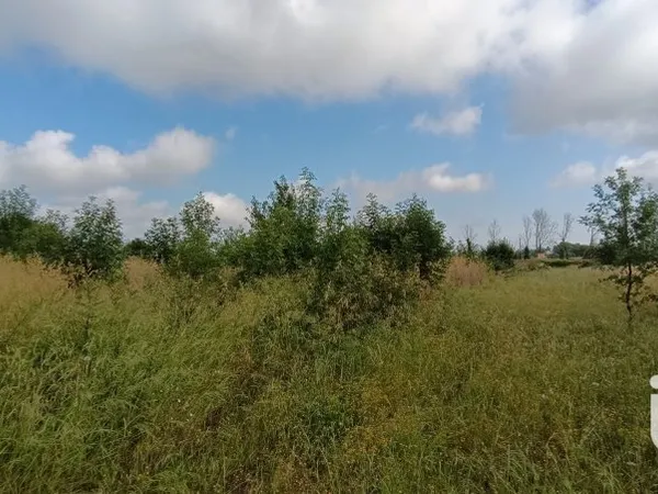 Terrain 2430 m²