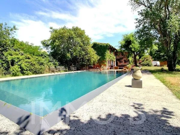 Maison 5 pièces 168 m²