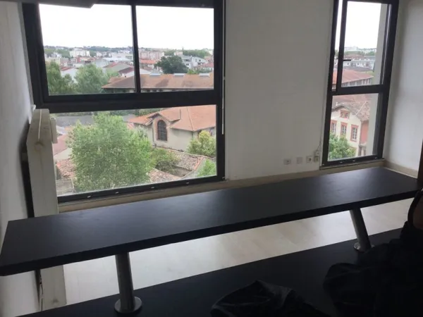 STUDIO 25 M2