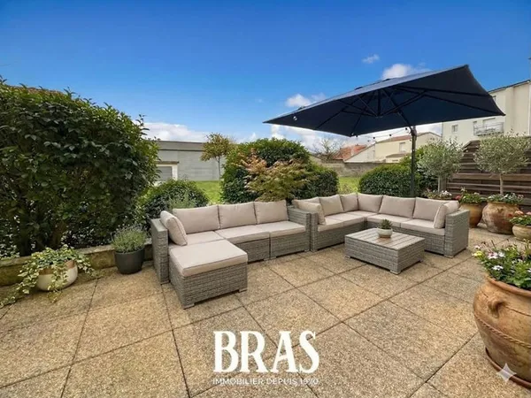 NANTES SAINT JACQUES - T2 + TERRASSE + PARKING