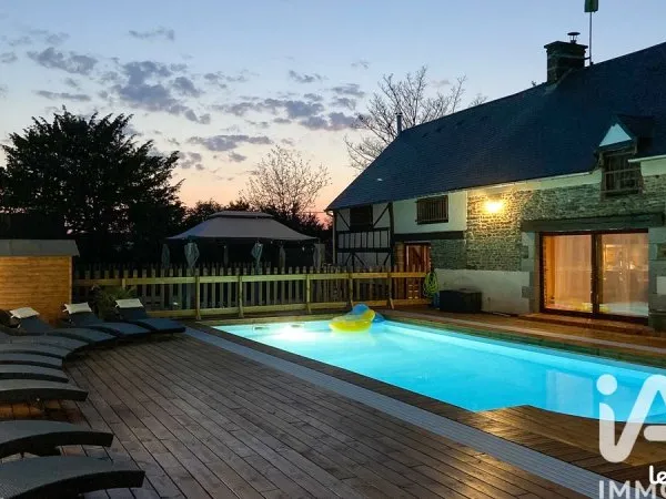 Maison 17 pièces 374 m²