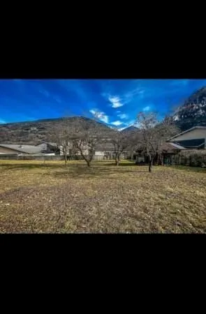 🌿 OPPORTUNITÉ RARE - Terrain constructible avec permis accordé - Centre d'Allevard