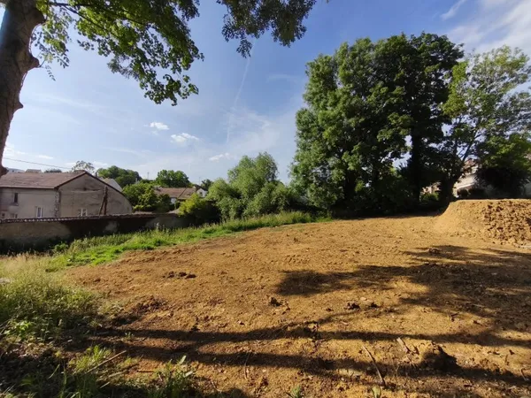 Terrain 1000 m²