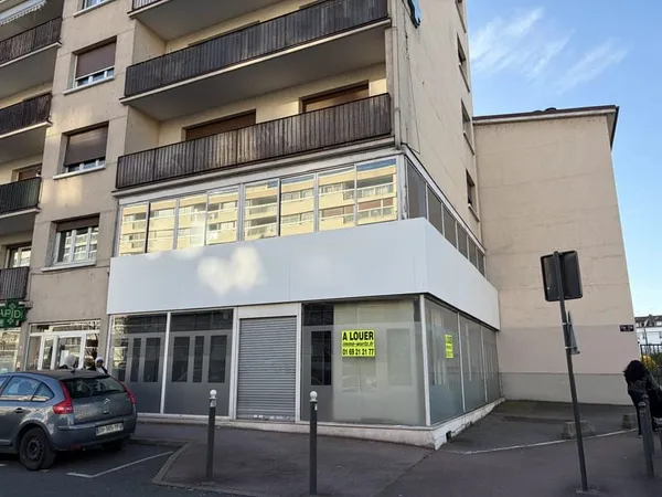 Local commercial 250 m²