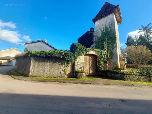 Propriété au coeur du Périgord vert