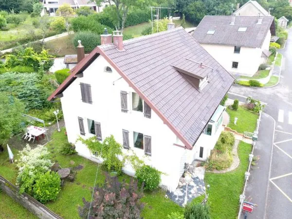 Maison 11 pièces 223 m²