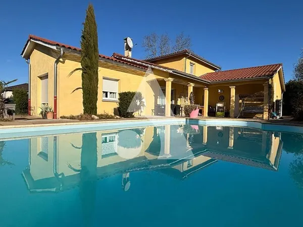 Maison 7 pièces 145 m²