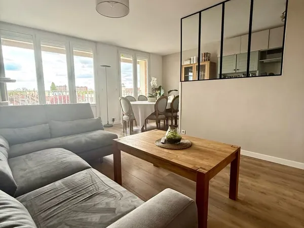 Lille Montebello - Magnfique T3 avec parking et balcon !