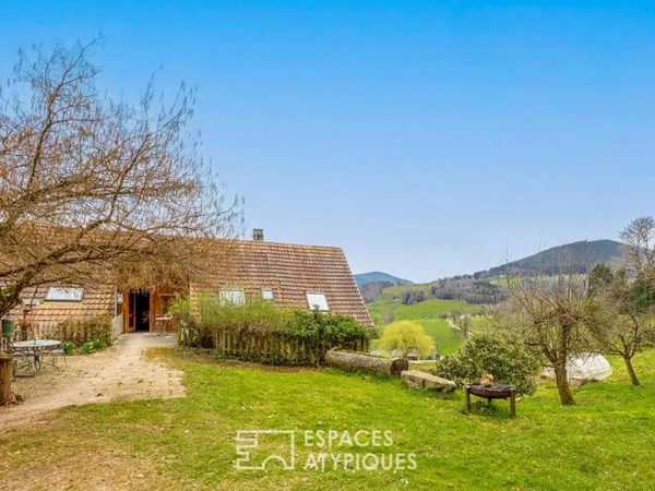 Ancienne ferme rénovée et sa vue bucolique entre vignes et montagnes