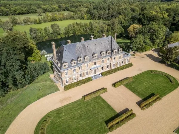 PROPRIETE DE LA FAMILLE COINTREAU EN ANJOU