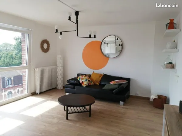 Coloc lumineuse et meublée - 3 chambres - proche toutes commodités