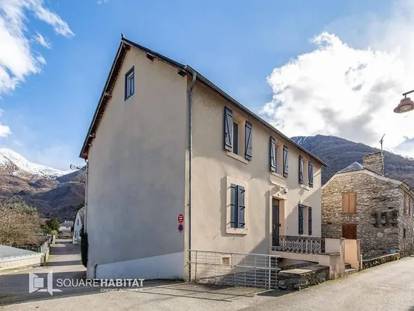 Maison 8 pièces 170 m²