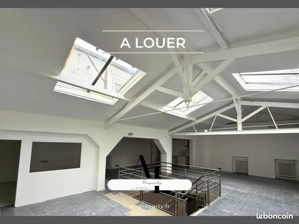 Local commercial 245 m² Le Pré-Saint-Gervais