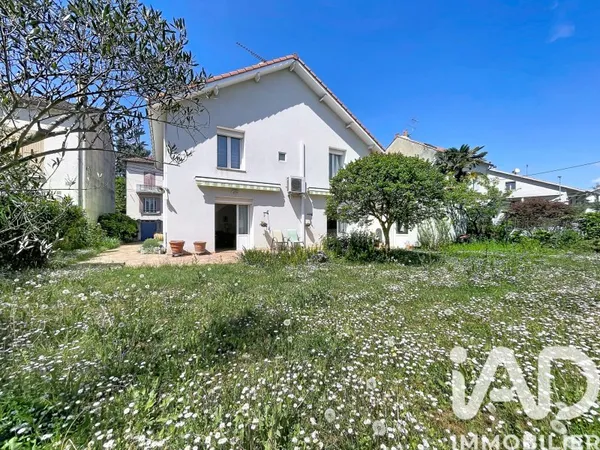 Maison 6 pièces 158 m²