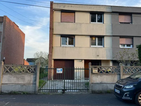 INVESTISSEMENT LOCATIF - 800/mois - Maison + terrain 531m² -