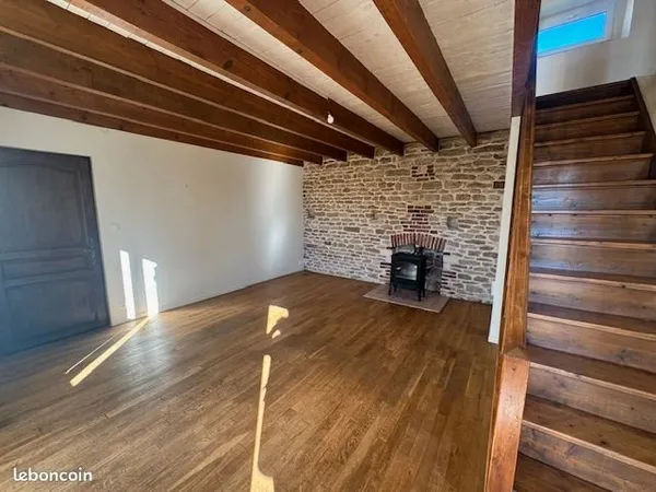 Charmante maison d'habitation sur terrain constructible
