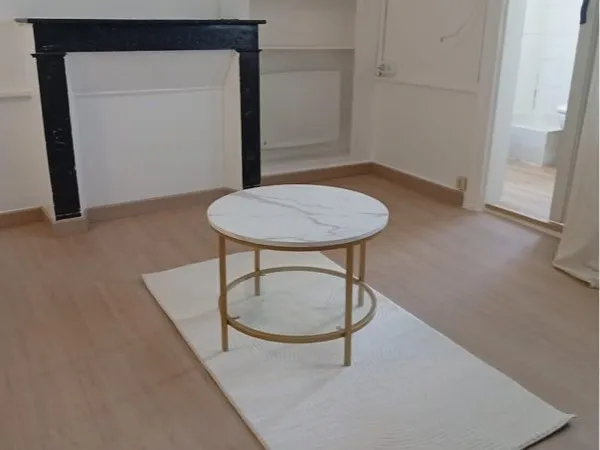 Studio 21m2 rénové et meublé Gare de Troyes