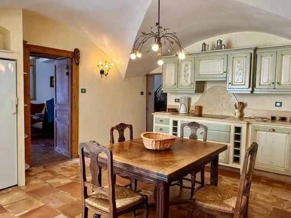 Maison 5 pièces 150 m²