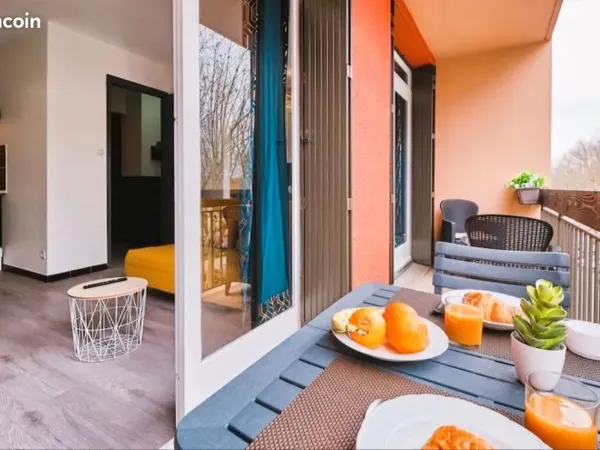 Studio 32m2 terrasse proche centre ville