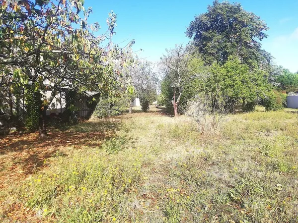 Terrain 406 m²