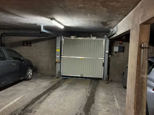 Parking 16 m²