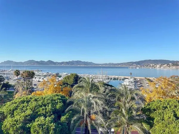 Dernier étage - Vue Panoramique - Cannes