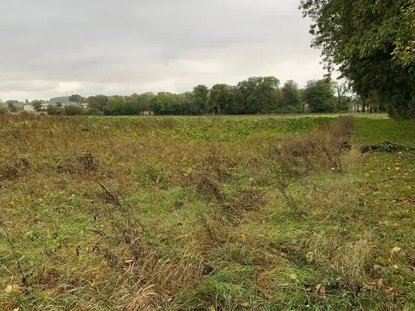 Terrain 855 m²