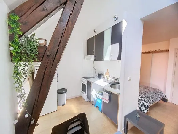 STUDIO Ville Haute Saint Flour