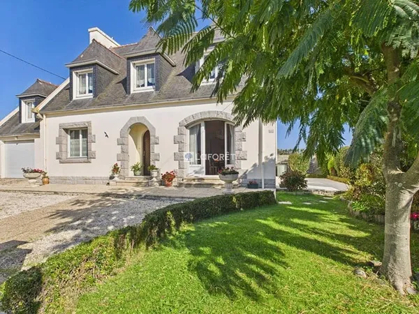 Maison 6 pièces 138 m²