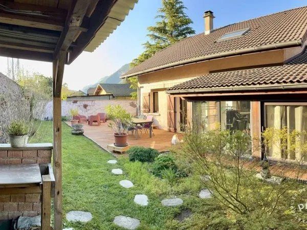Maison 6 pièces 127 m²