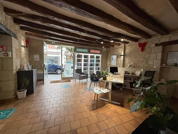 Local commercial 95 m²